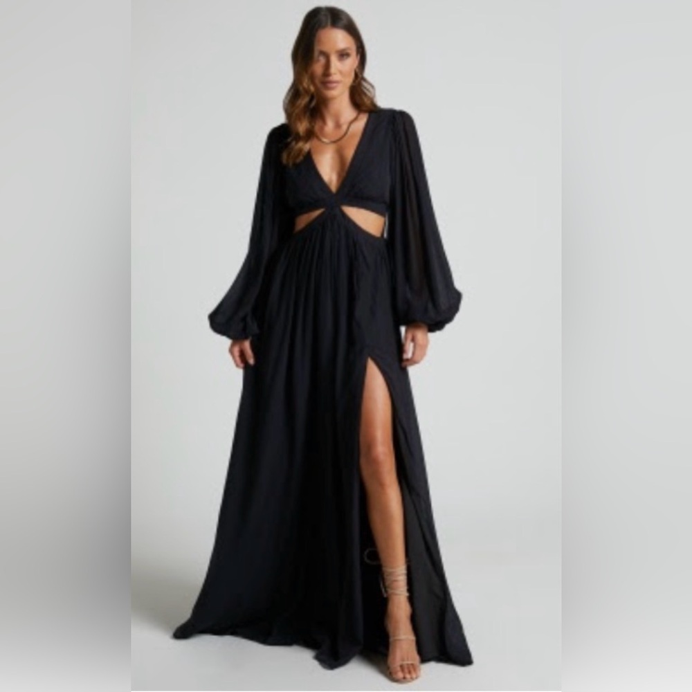 Showpo Elegant Black Long Sleeve Gown